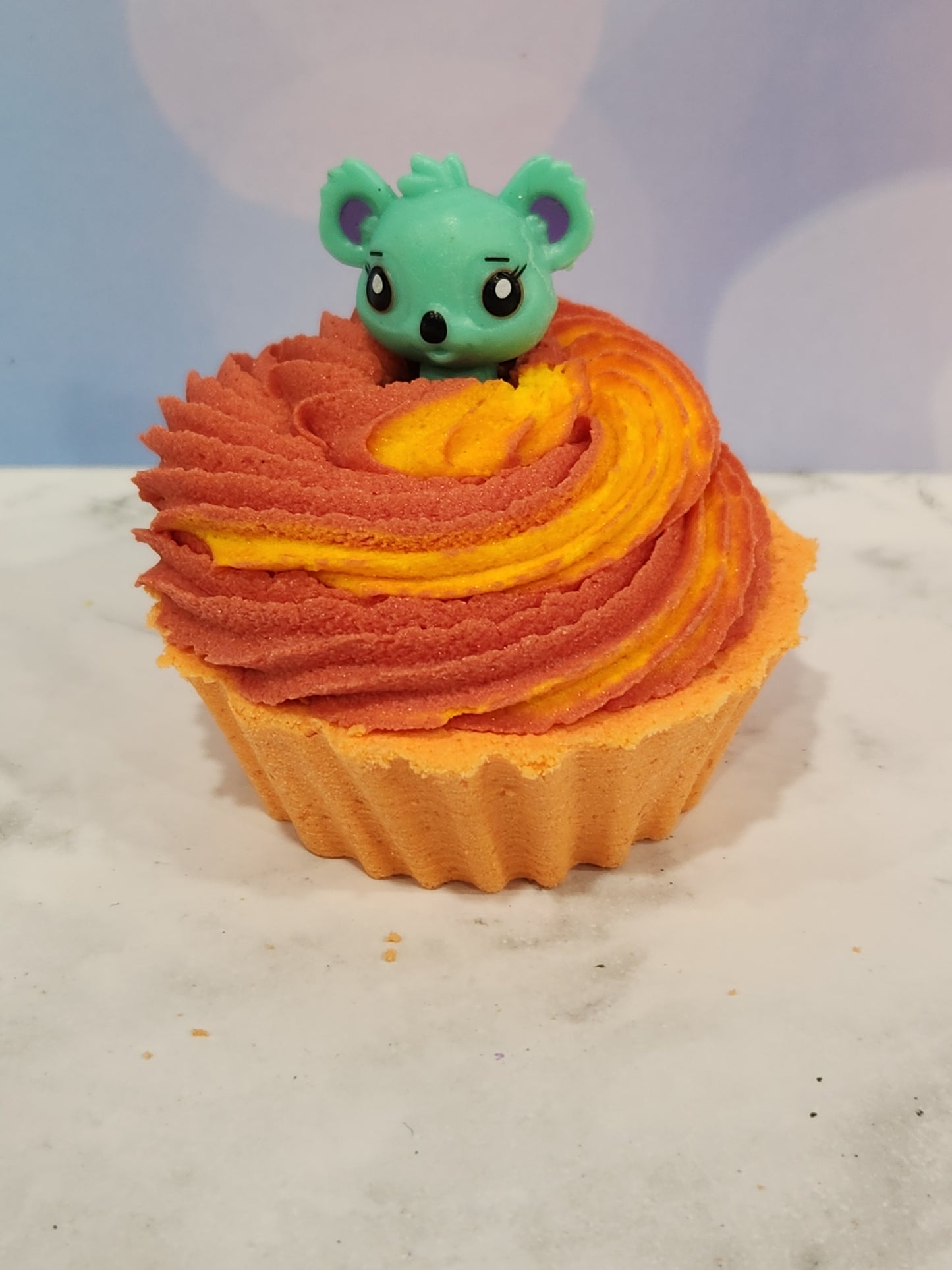 Foaming Toy Cupcake Bomb